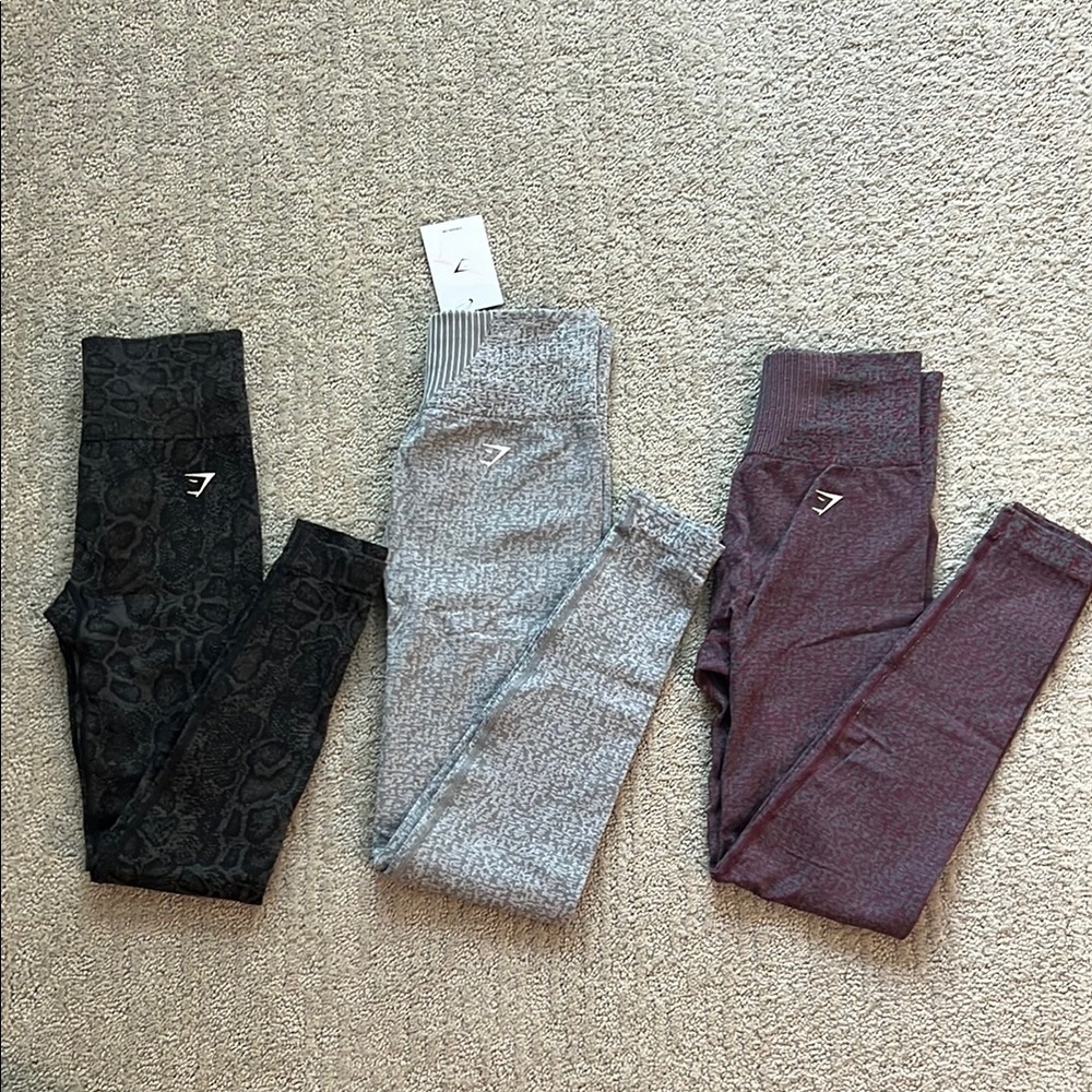 Gymshark Women's Leggings - Black, Gray, and Purple